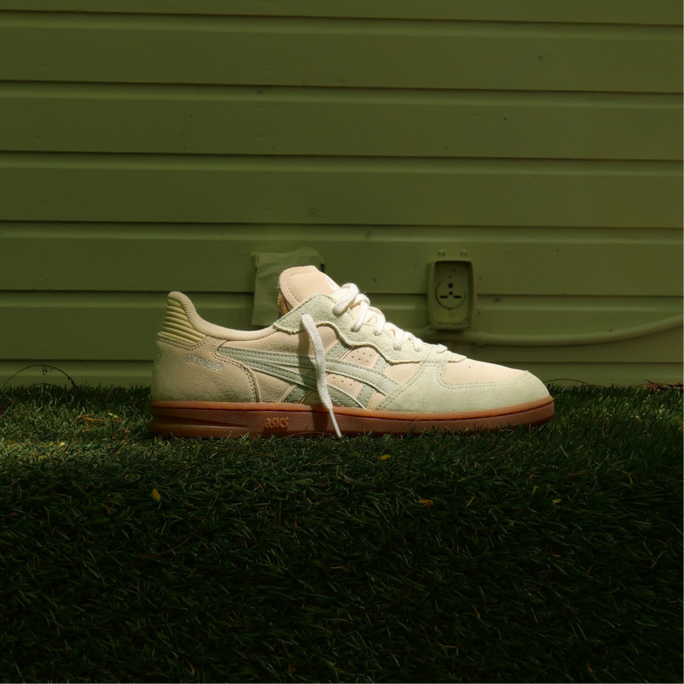 Mens Asics Skyhand OG (Marzipan/Dried Lead) - Asics