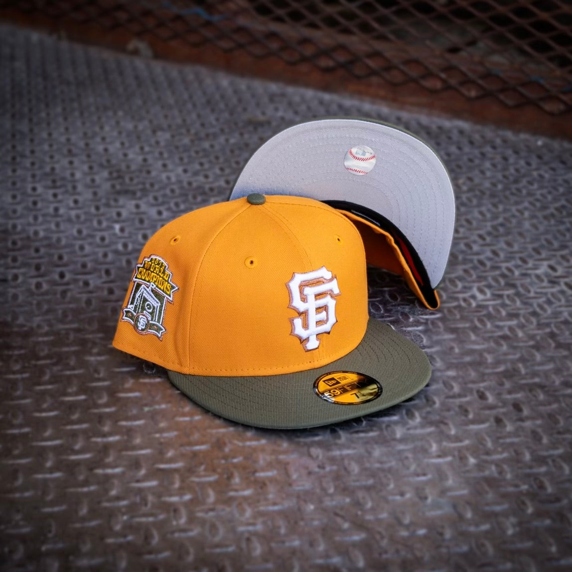 New Era San Francisco Giants 2012 World Champions Grey UV (Gold/Olive) 59Fifty Fitted