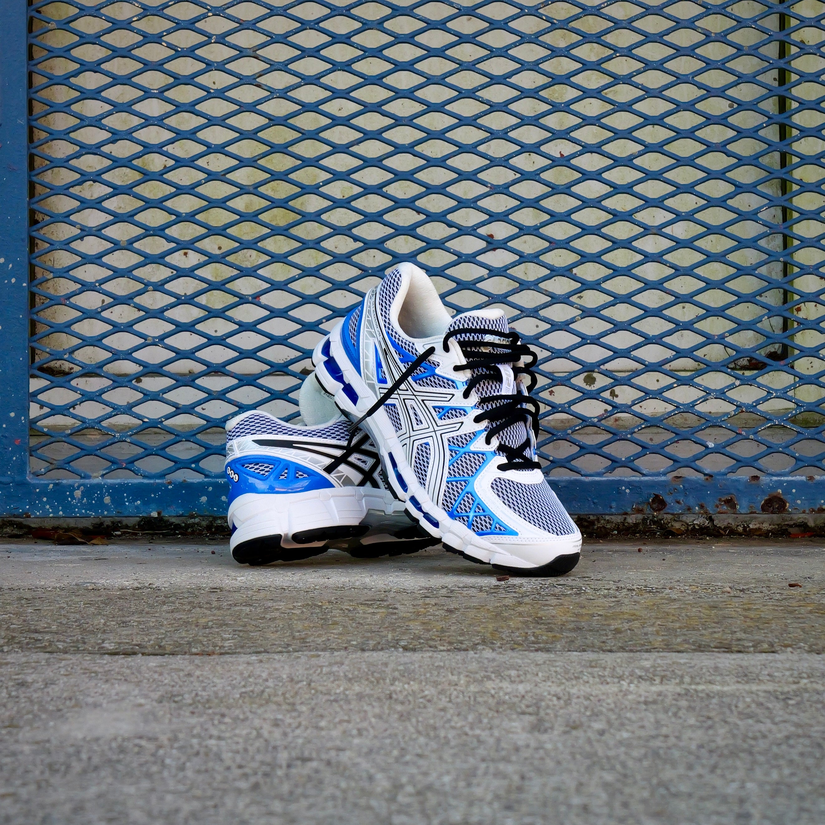 Mens Asics Gel-Kayano 20 (White/Illusion Blue) - Asics