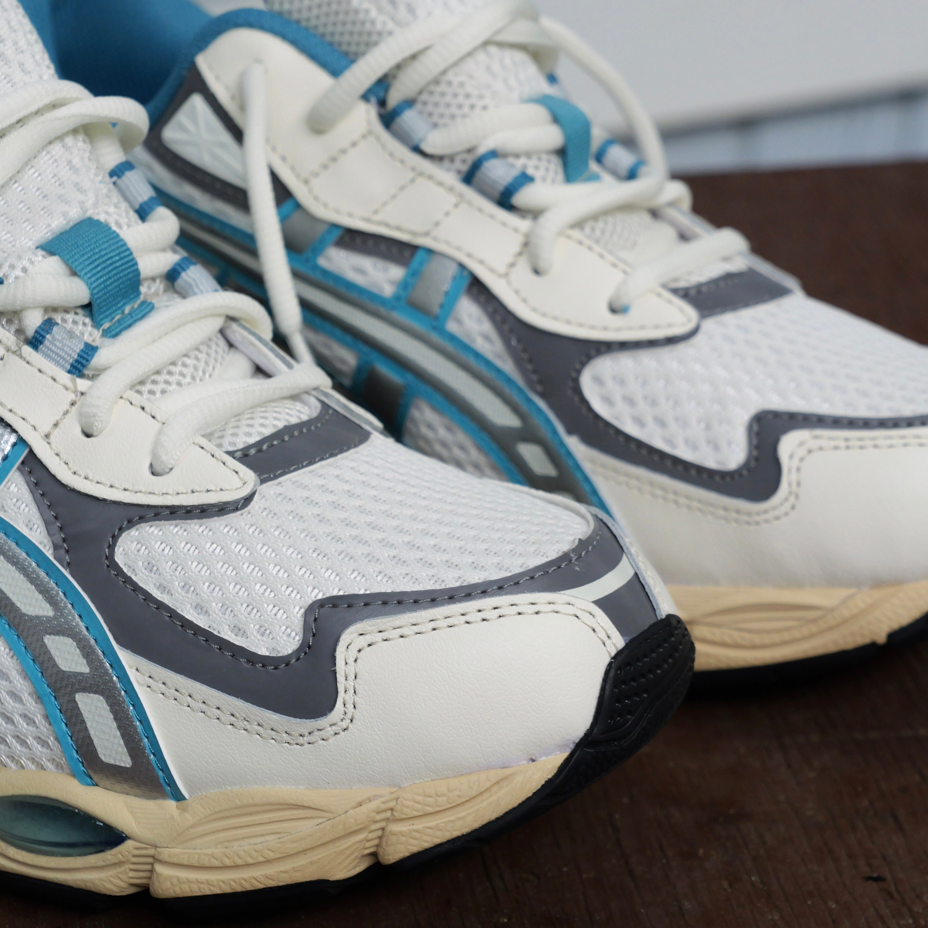 Mens Asics Gel-NYC 2055 (Cream/Blue Teal) - Asics