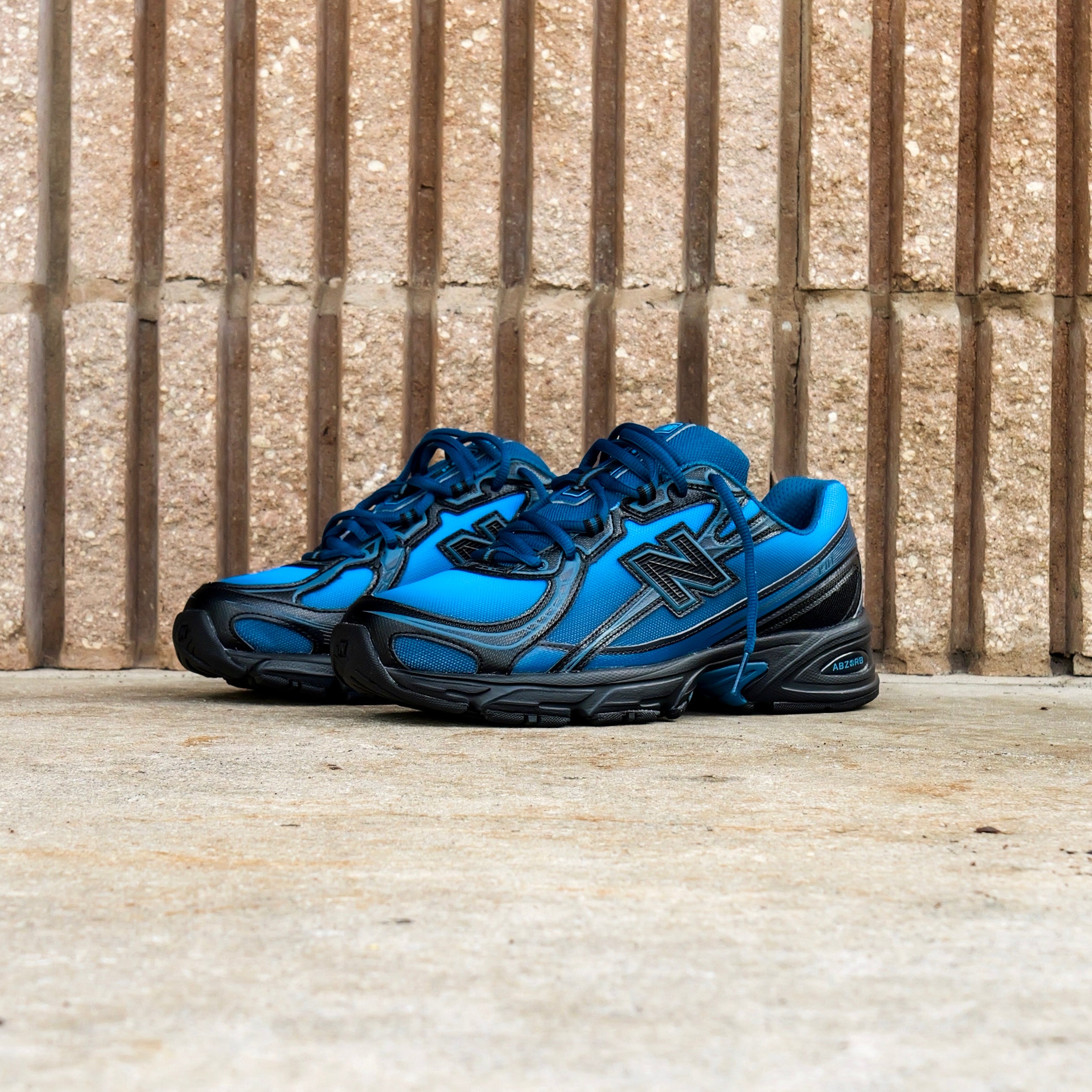Mens New Balance 740 (Streamsong Navy) - (U7402CJ)
