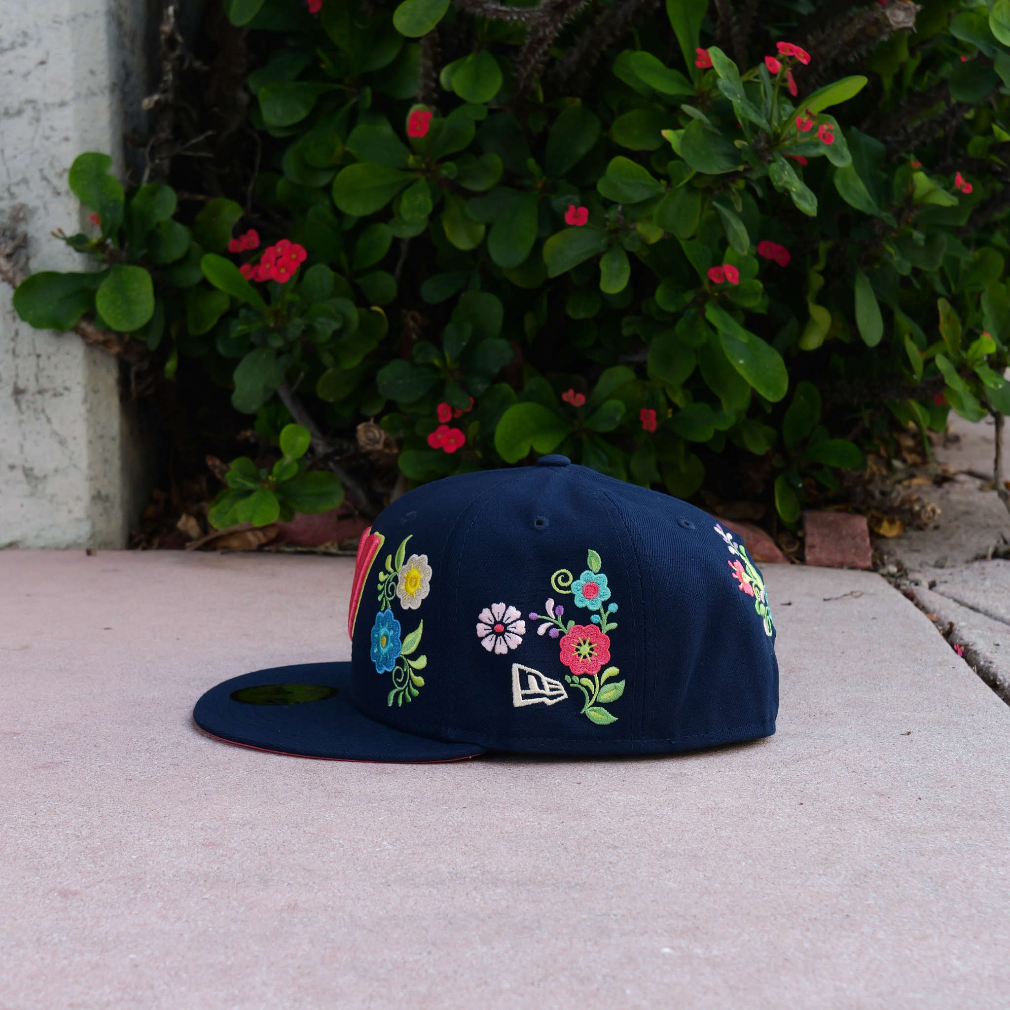 Venezuela Baseball New Era 2026 World Baseball Classic 59FIFTY Fitted Hat - Navy/Multi - New Era