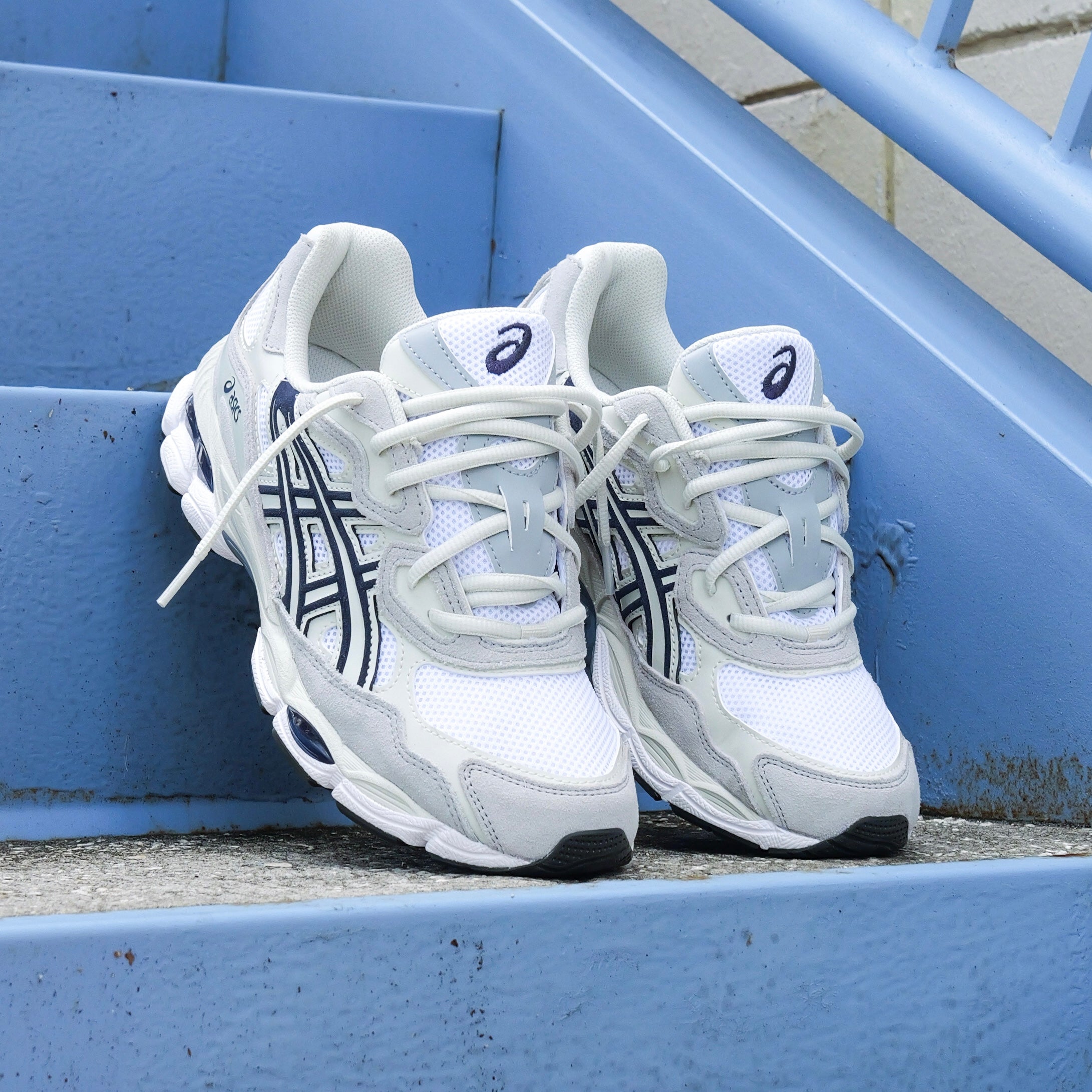 Mens Asics Gel-NYC (White/Midnight)