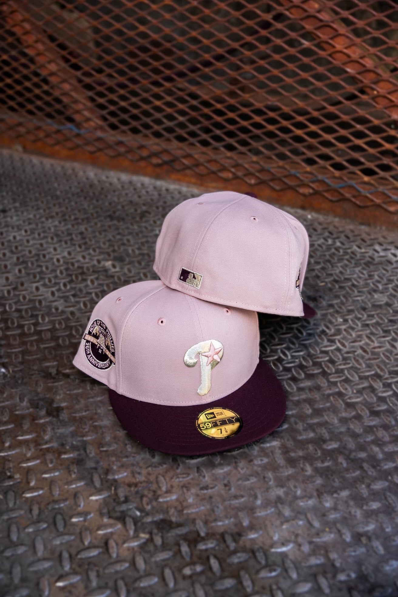 New Era Philadelphia Phillies 20th Anniversary Grey UV (Pink/Maroon) 59Fifty Fitted