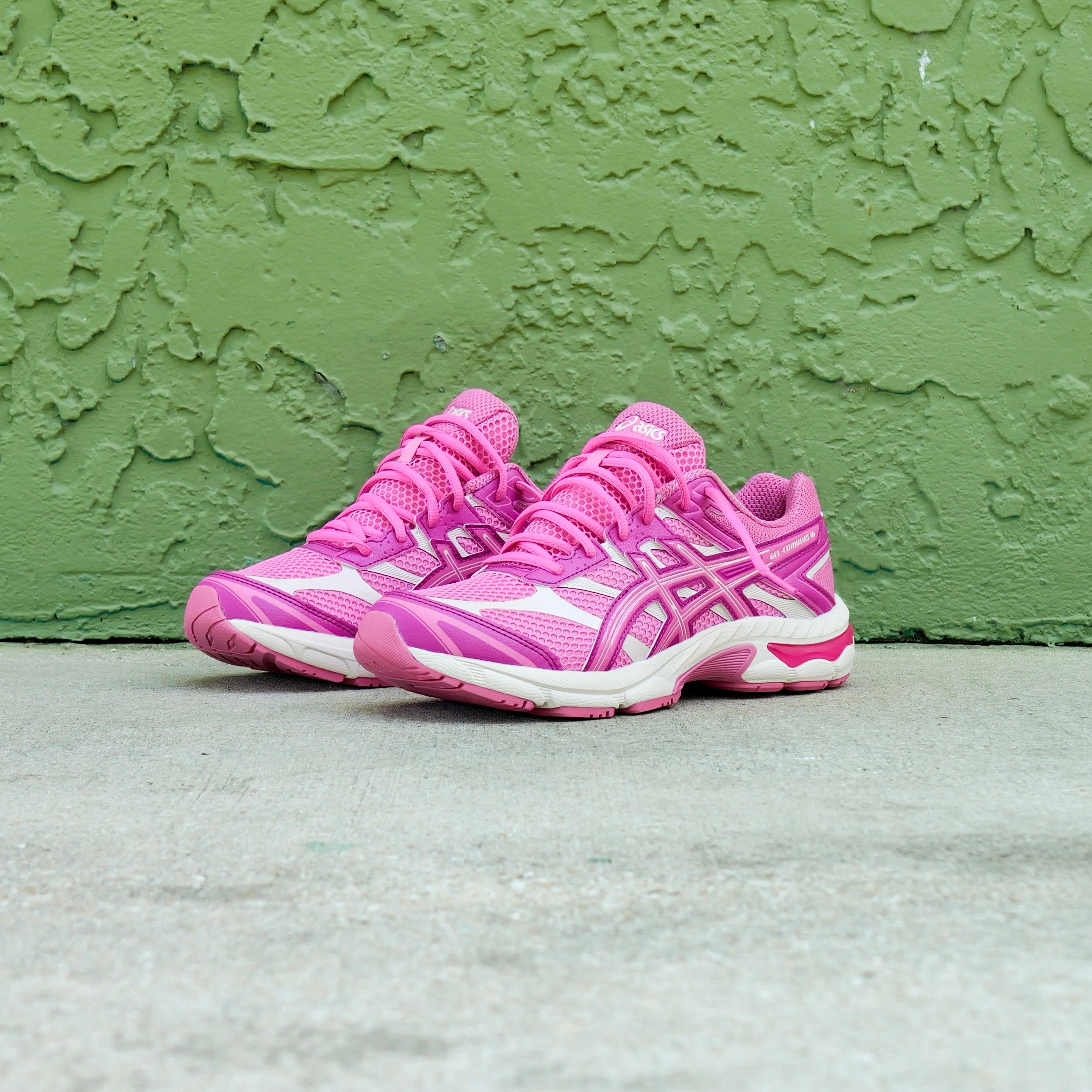 Asics Gel-Cumulus 16 Grade School (Dragon Fruit)