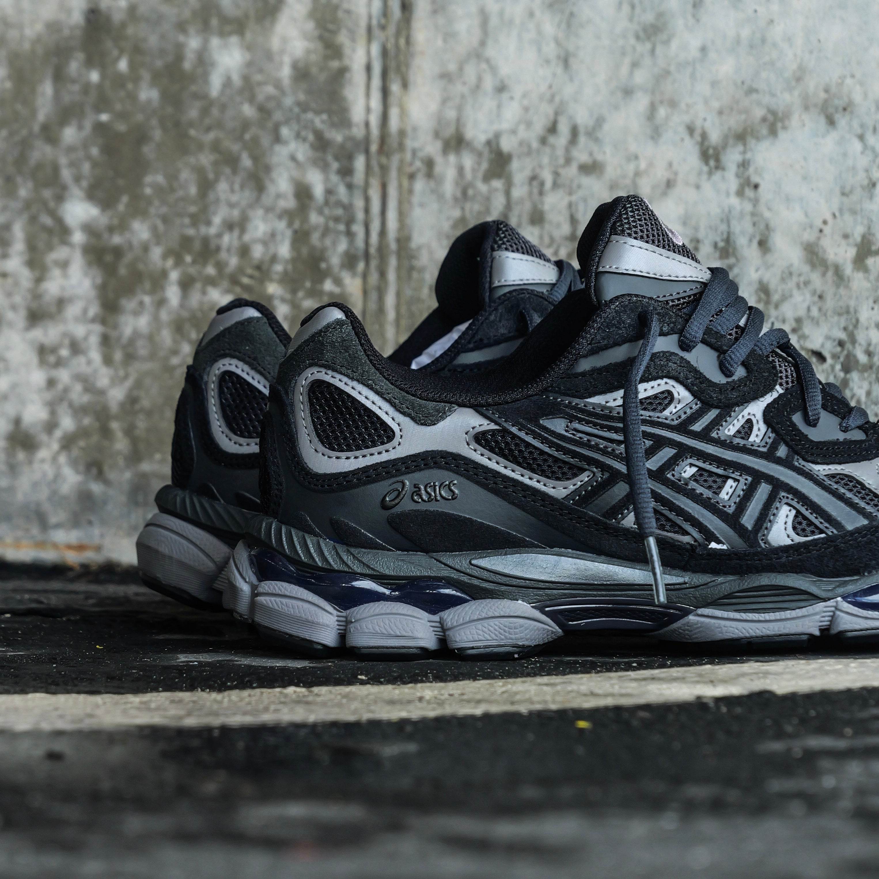 Mens Asics Gel-NYC (Graphite Grey/Black)