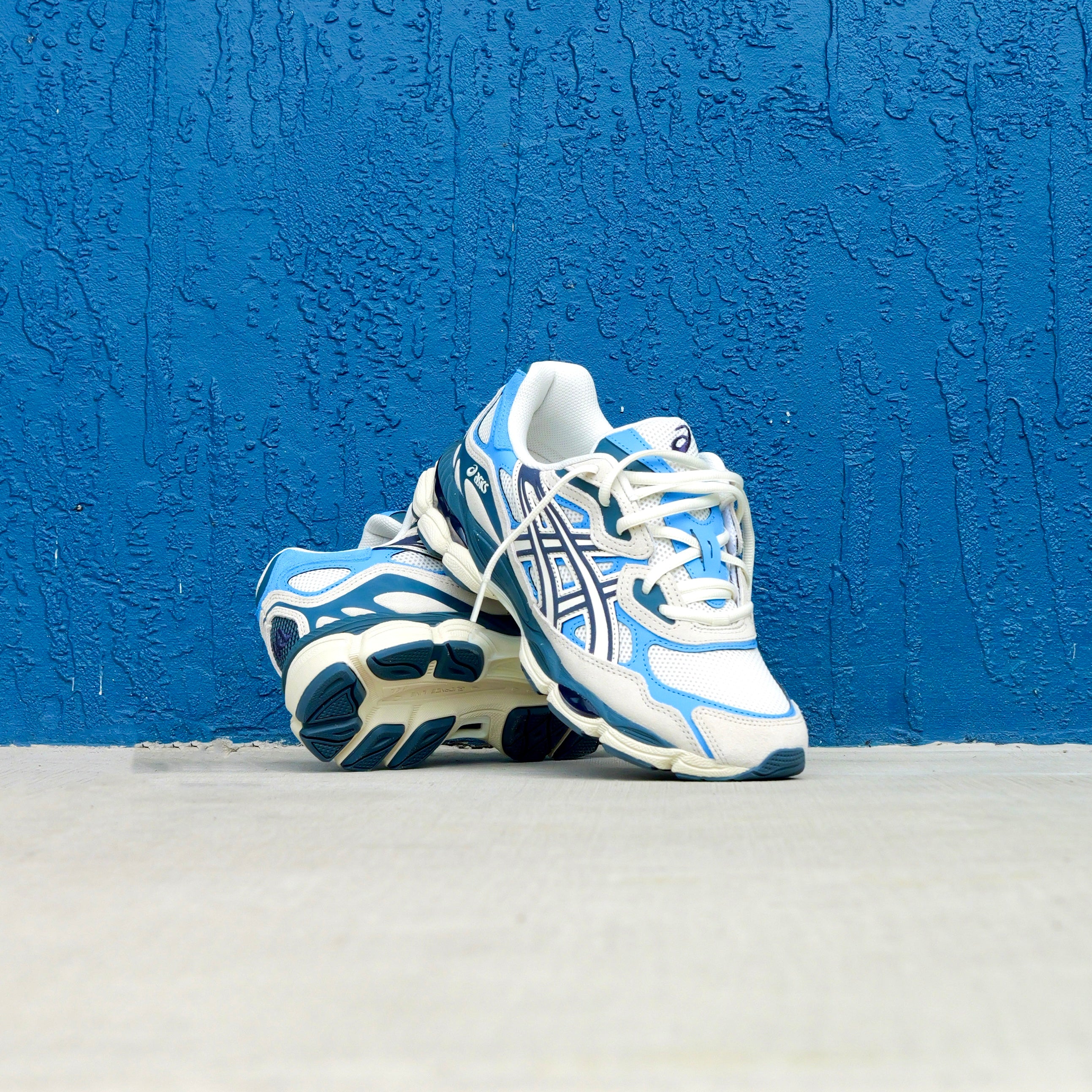 Mens Asics Gel-NYC (Cream/MIdnight)