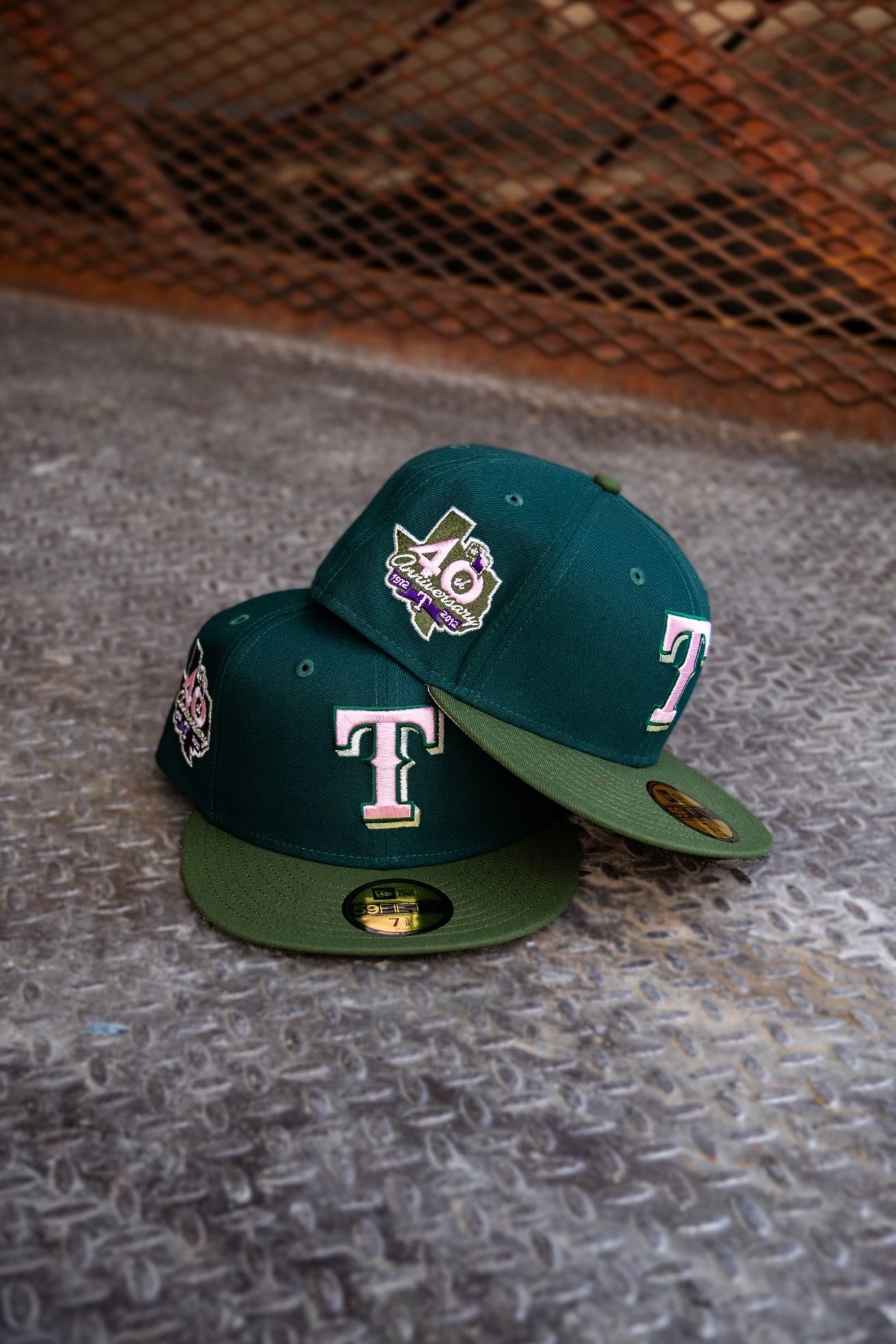 New Era Texas Rangers 40th Anniversary Pink UV (Dk Green/Olive) 59Fifty Fitted