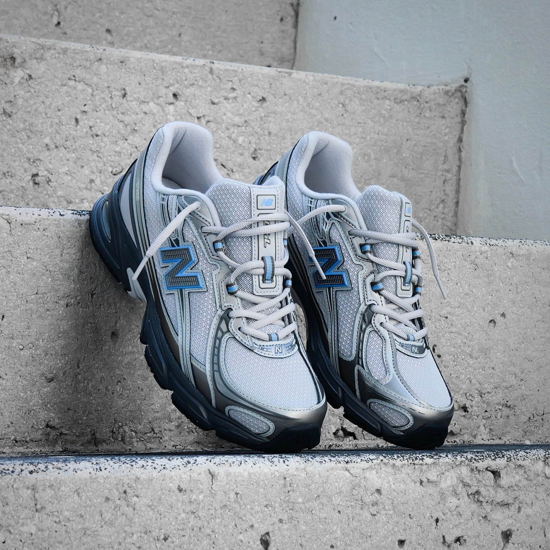 Mens New Balance 740 (Raincloud/Fan Blue) - (U740869)