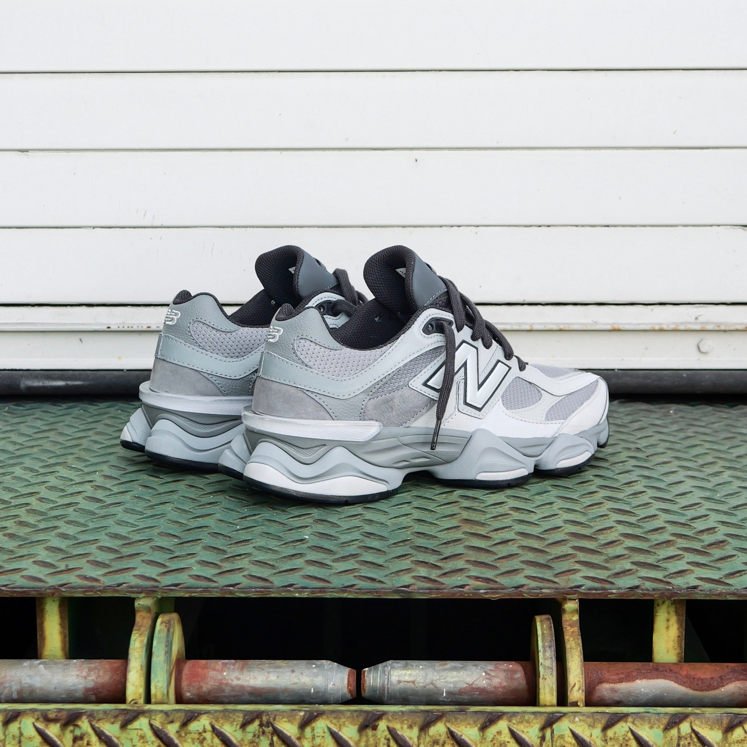 Mens New Balance U9060XS (Wolf Grey) - New Balance