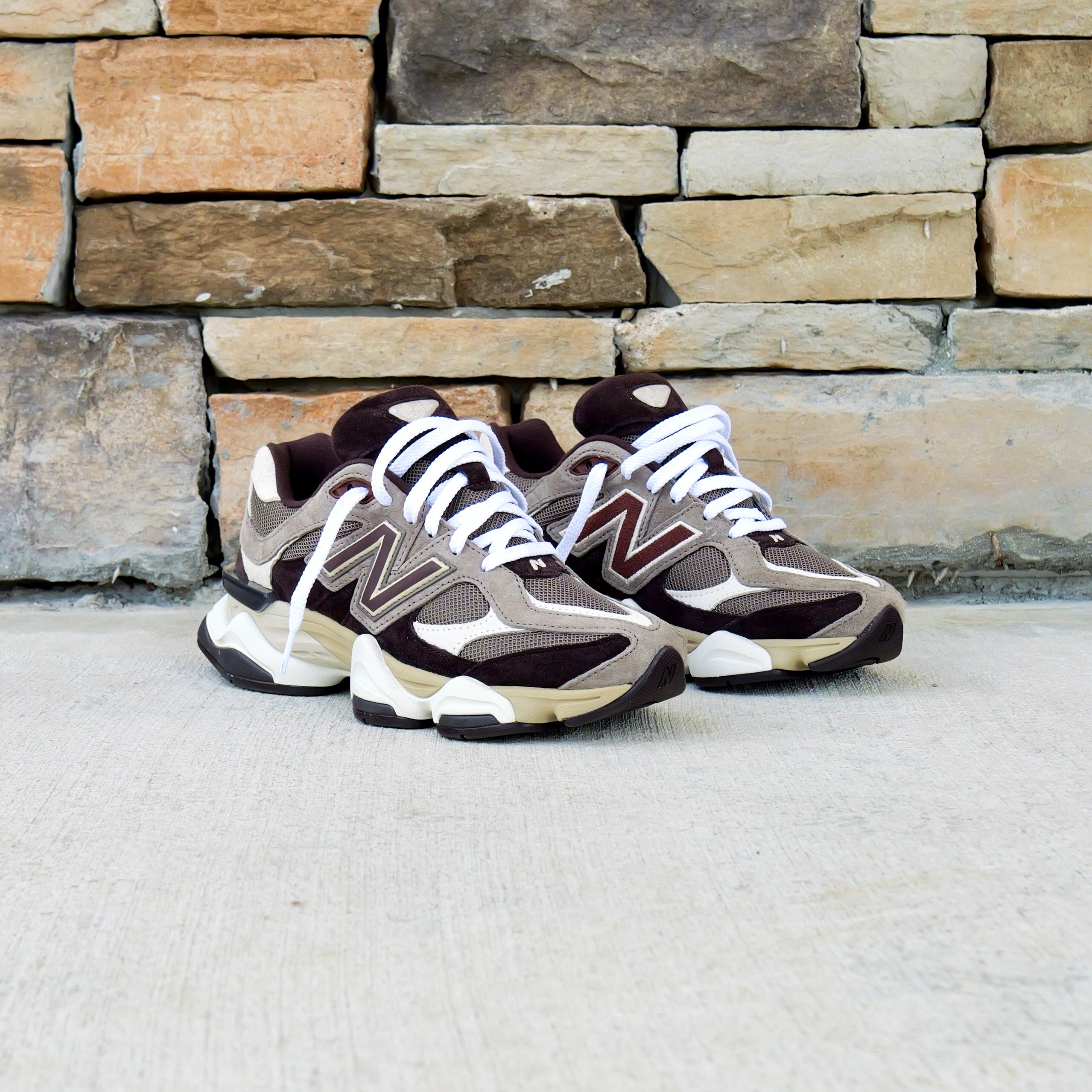 Mens New Balance 9060 (Brown/Brown) -U90601BV