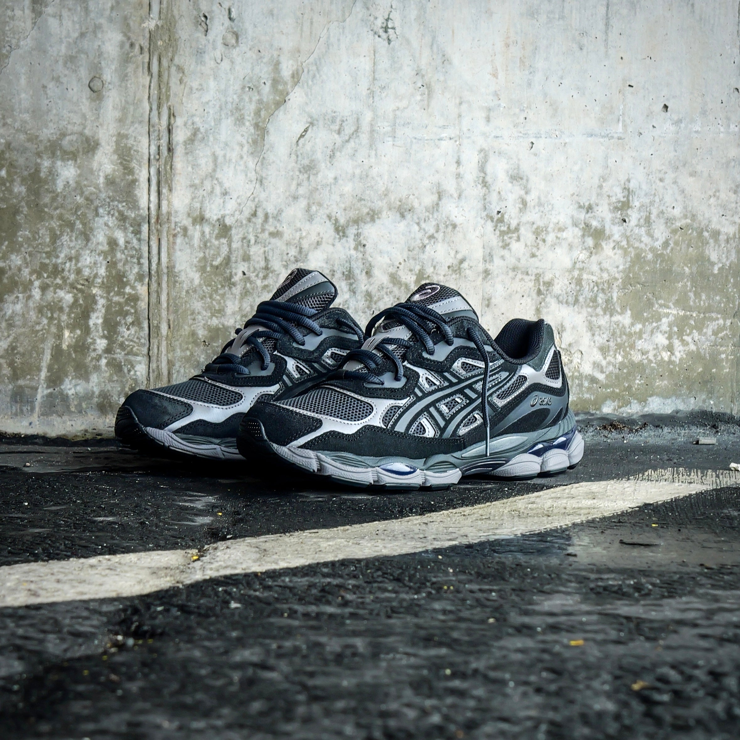 Mens Asics Gel-NYC (Graphite Grey/Black)