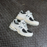 Mens New Balance 2002R (Off White/Black) - U2002RN - New Balance