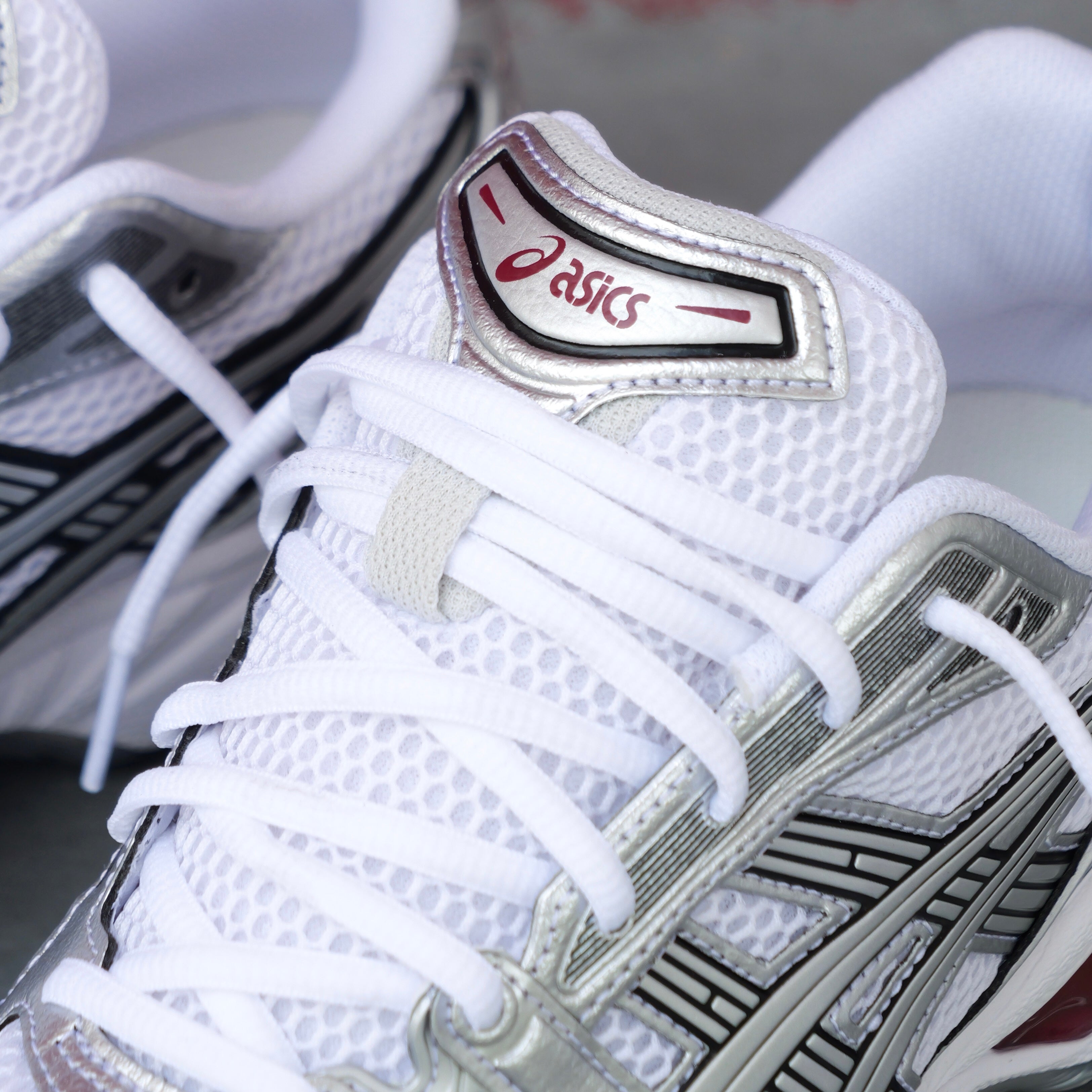 Mens Asics Gel-Kayano 14 (White/Pure Silver)