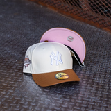 New Era New York Yankees 1996 WS Pink UV 59Fifty Fitted (Off White/Peanut)