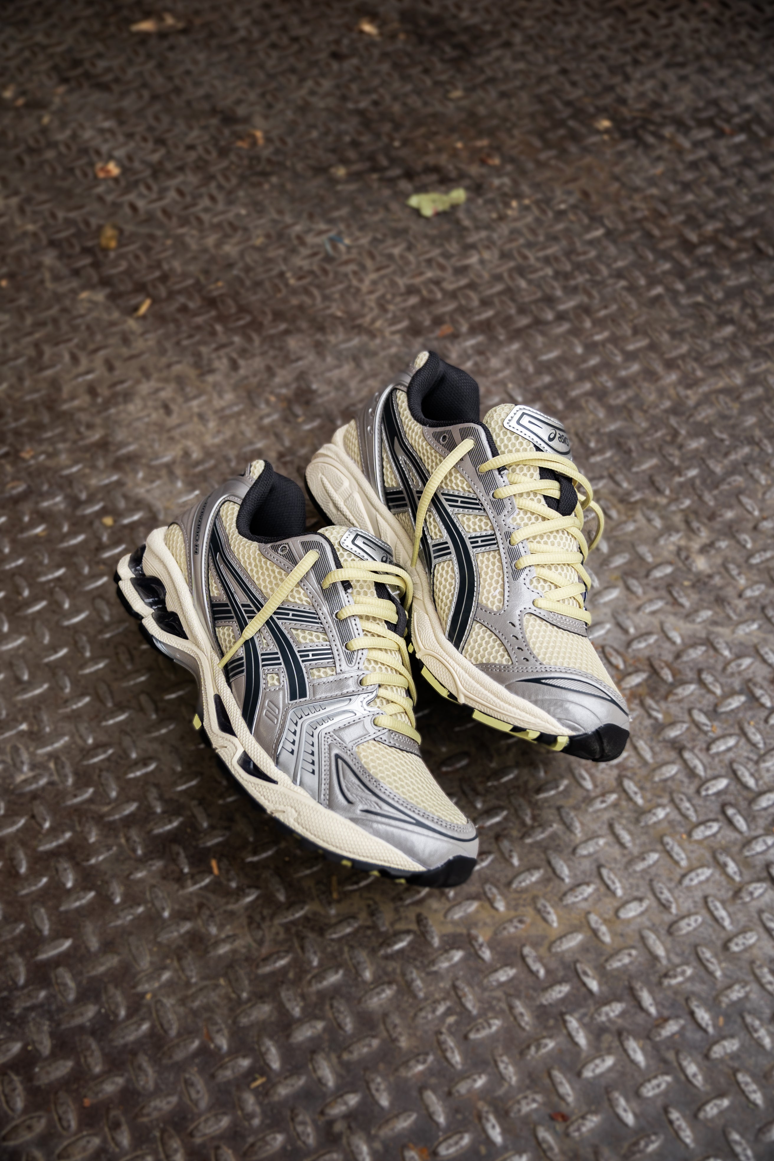 Mens Asics Gel Kayano 14 (Oyster White/Steeple Grey)