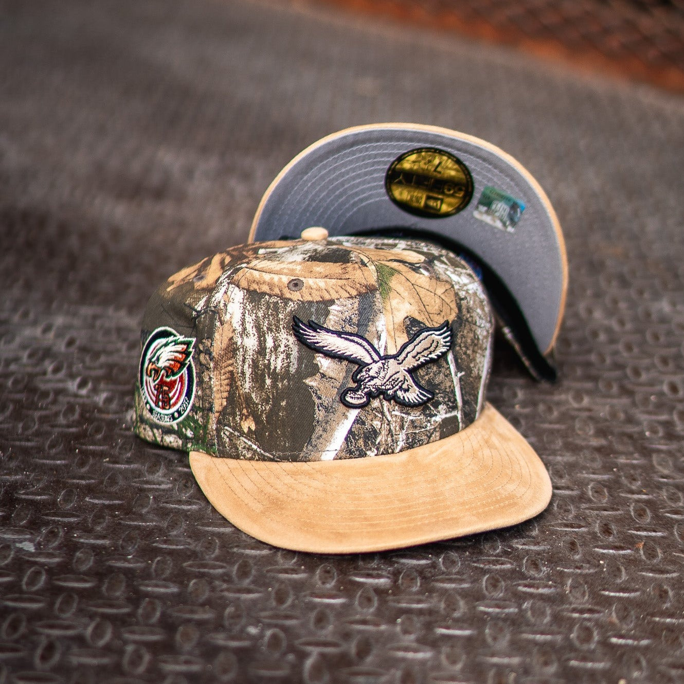 New Era Philadelphia Eagles 75th Anniversary Grey UV (Real Tree Camo/Khaki Suede) - New Era