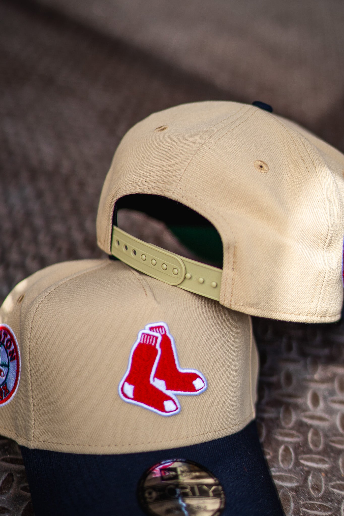 New Era Boston Red Sox 9FORTY A-Frame Snapback (Vegas Gold/Navy) - New Era