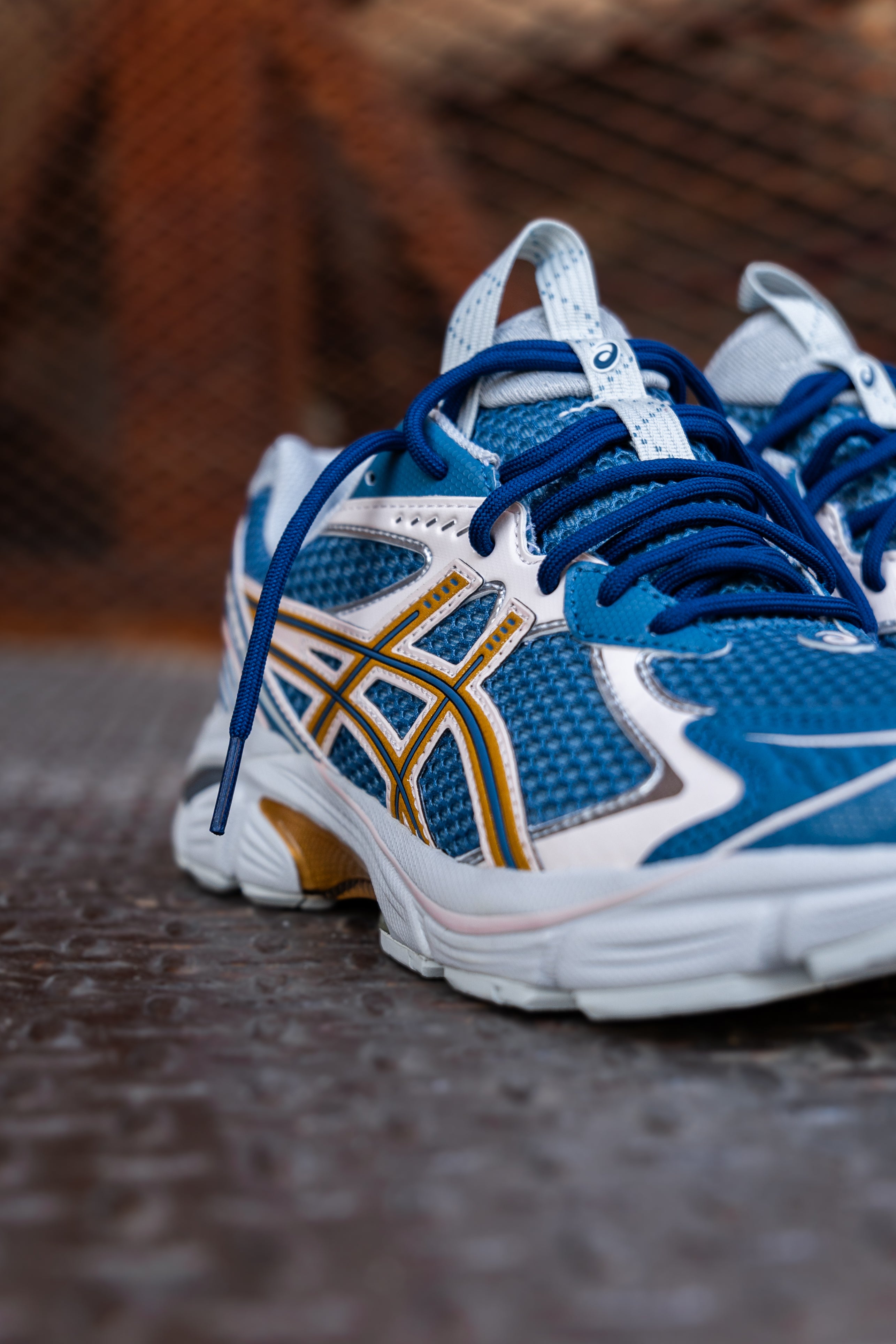 Mens Asics UB8-S GT-2160 (Azure/Pure Gold) - VIP Asics