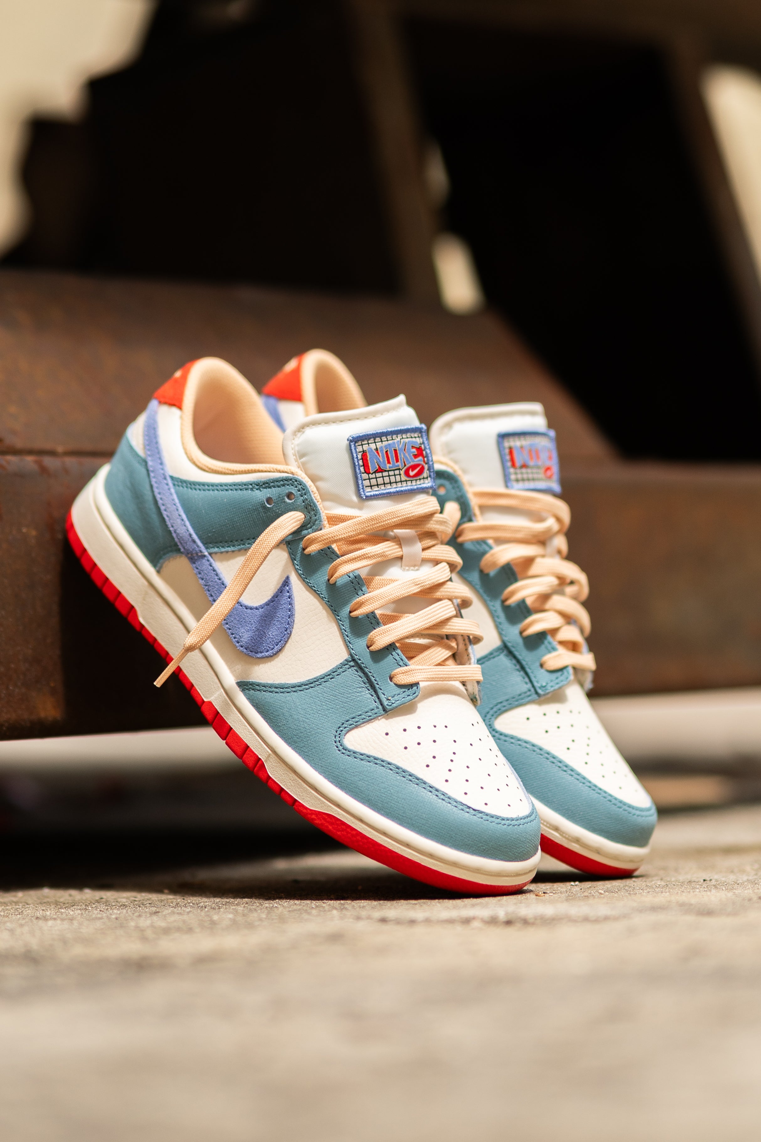 Mens Nike Dunk Low PRM (Pale Ivory/Royal Pulse)