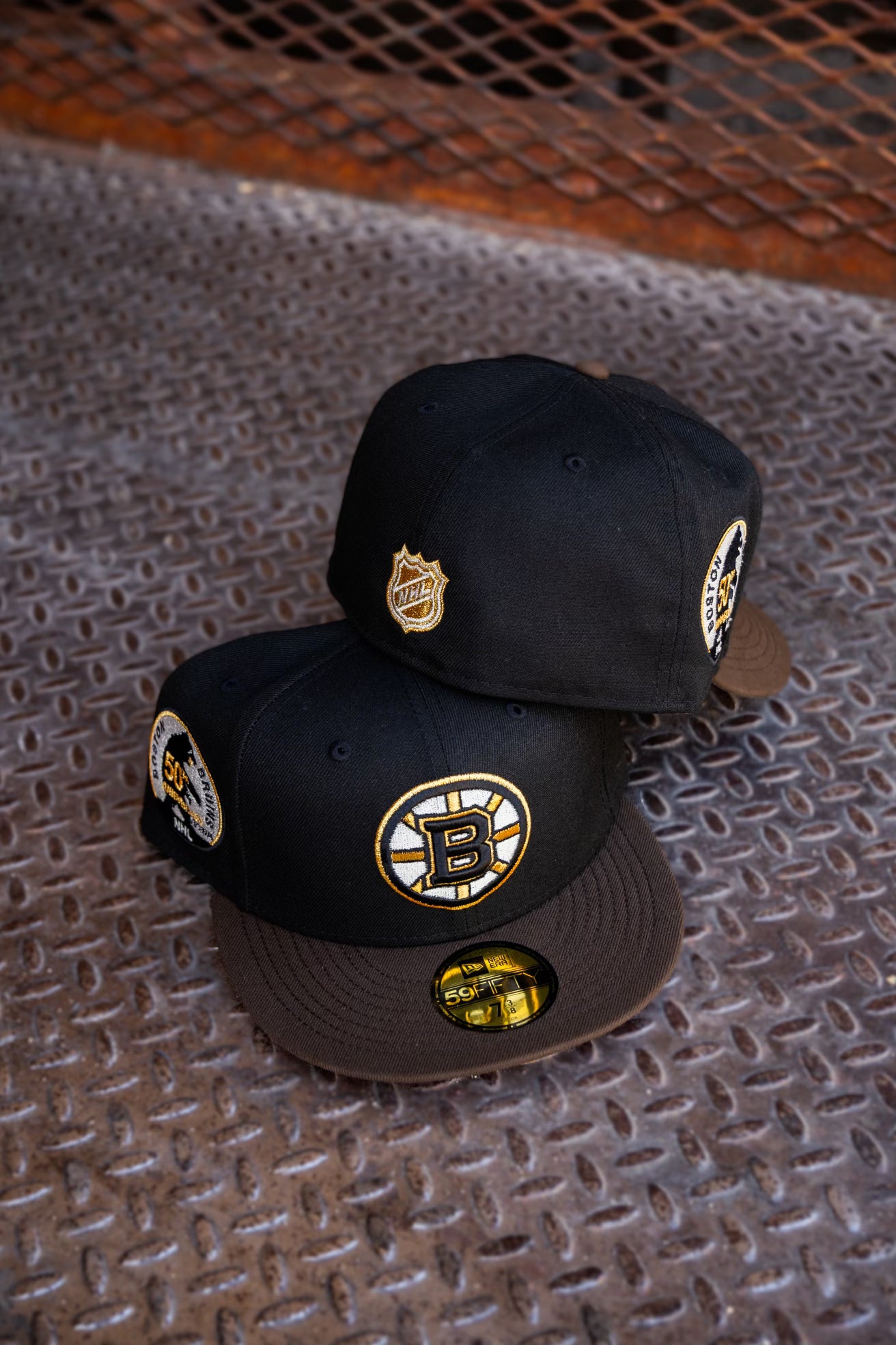 New Era Boston Bruins 50th Anniversary Pink UV (Black/Brown) 59Fifty Fitted