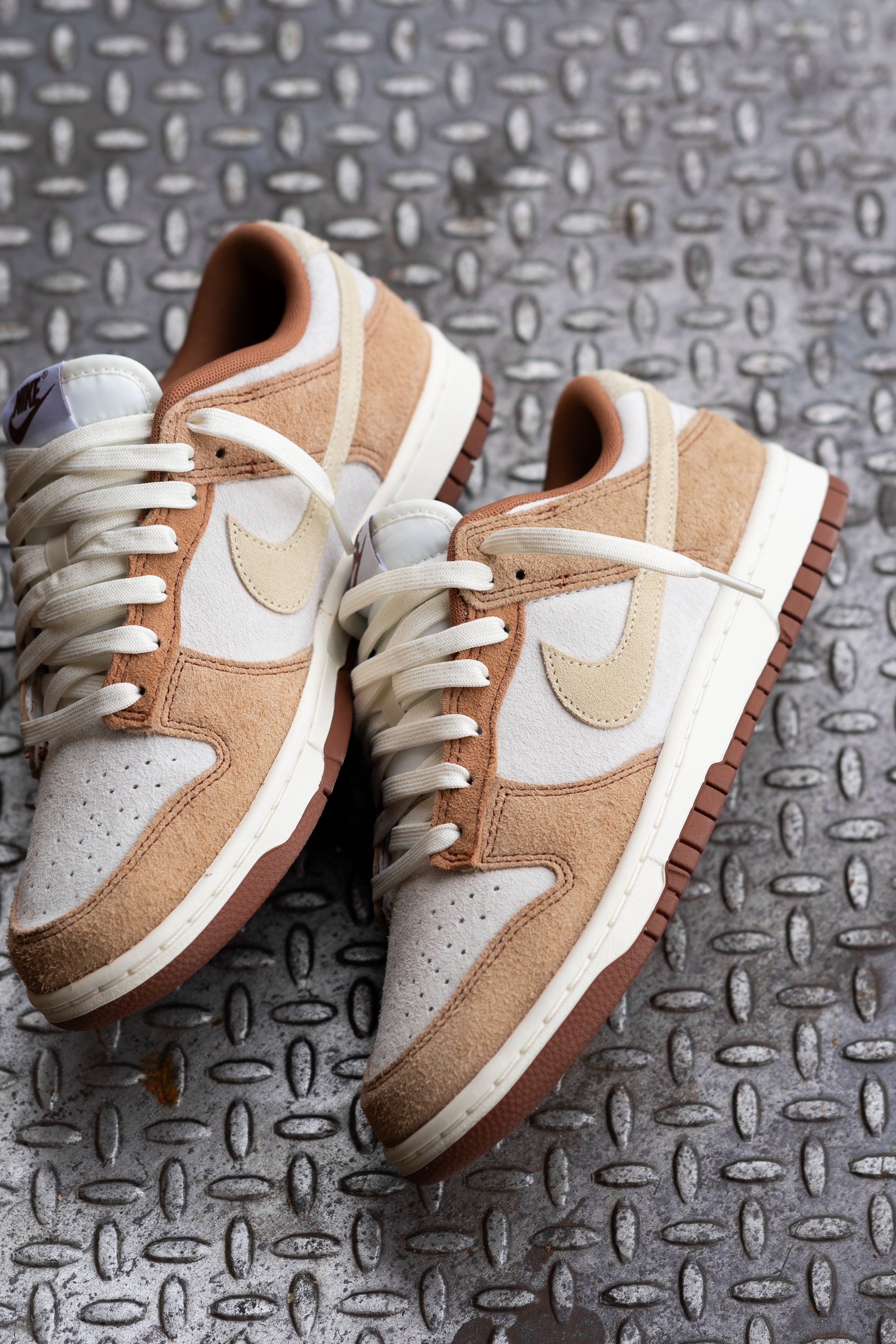 Mens Nike Dunk Low Retro (Sail/Fossil)