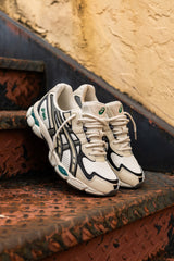 Mens Asics Gel-NYC 2055 (Pale Oak/Truffle Grey) 1203A542.200