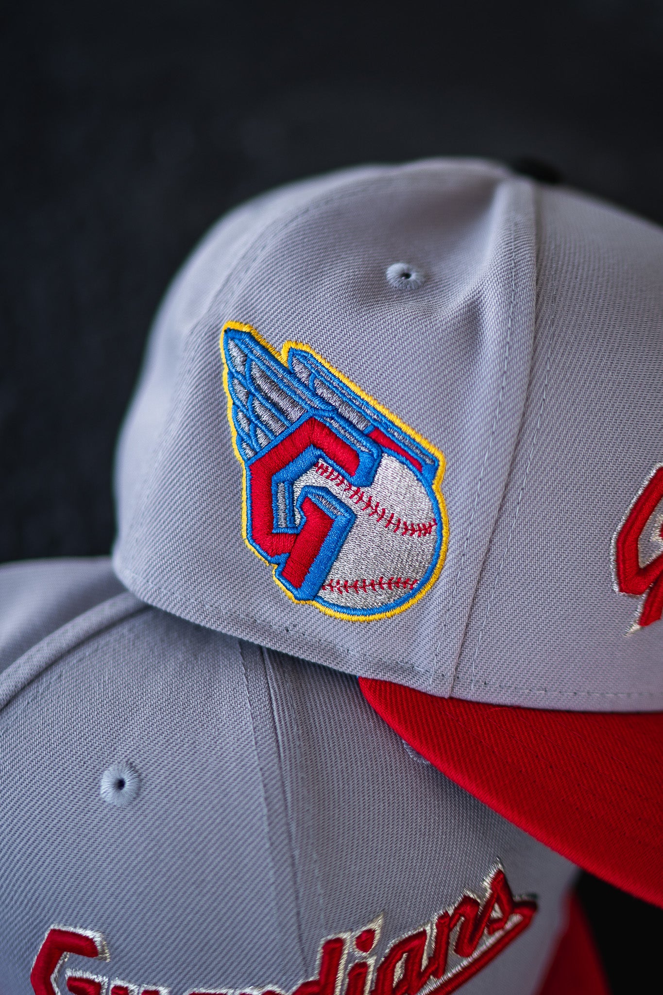 New Era Cleveland Guardians Azure Blue UV (Grey/Red) - New Era