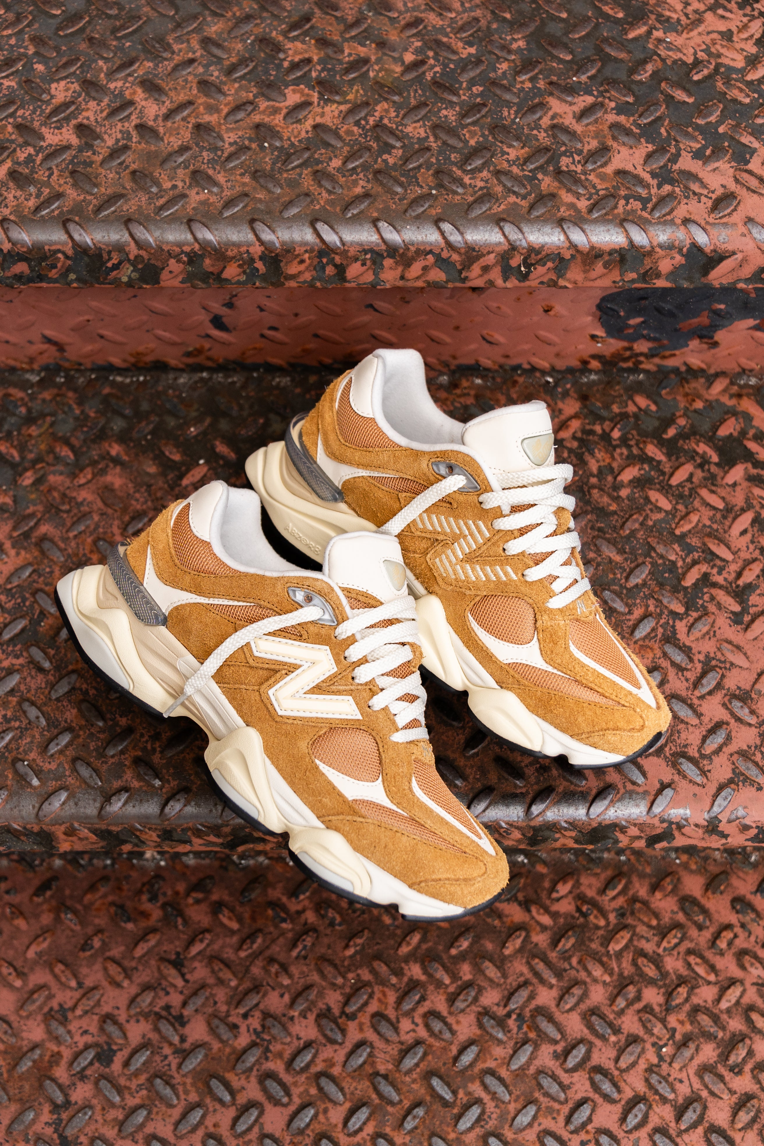 Mens New Balance 9060 (Beige/Beige) - U9060HMT