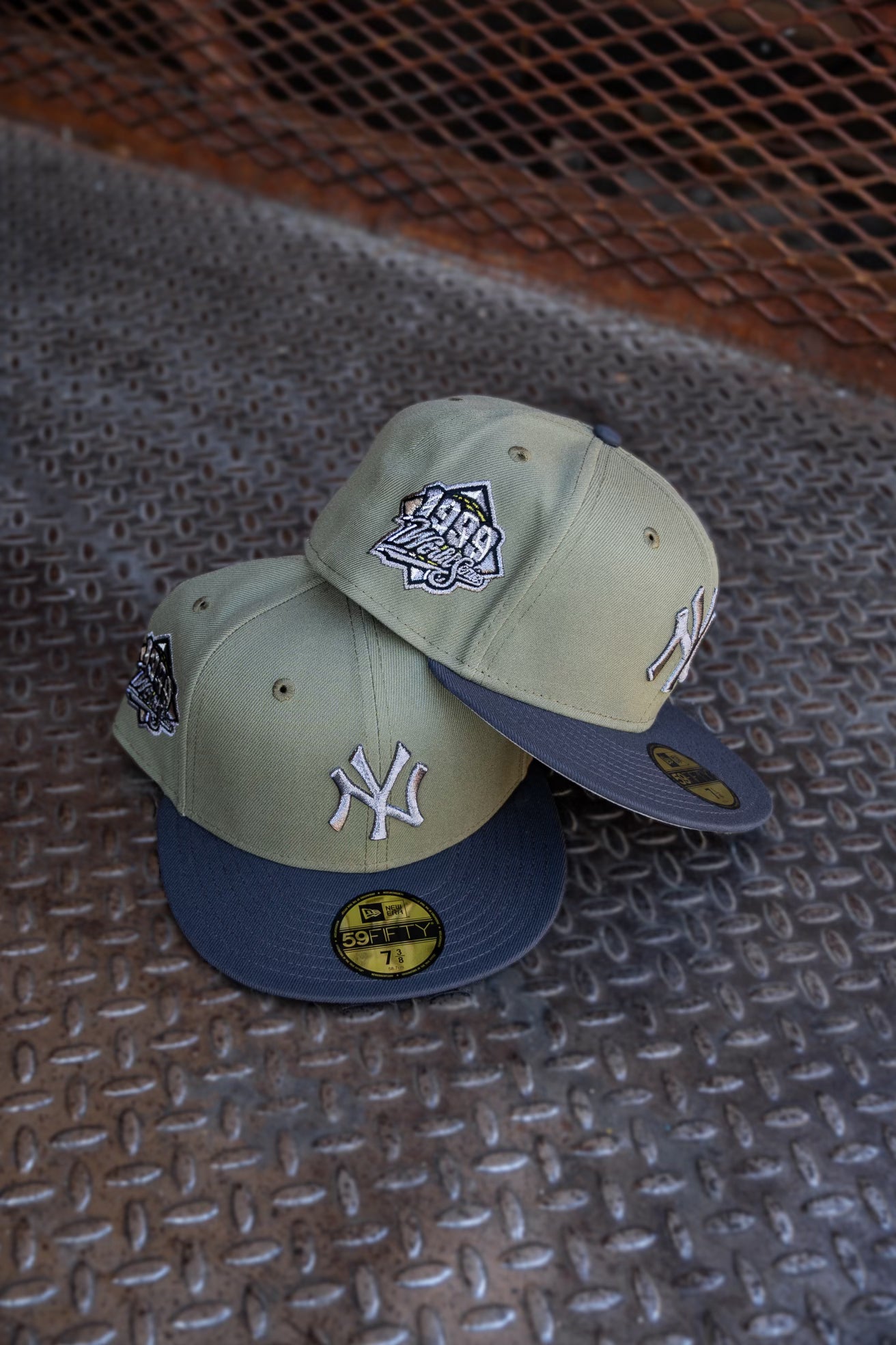 New Era New York Yankees 1999 World Series Grey UV (Olive/Graphite) 59Fifty Fitted