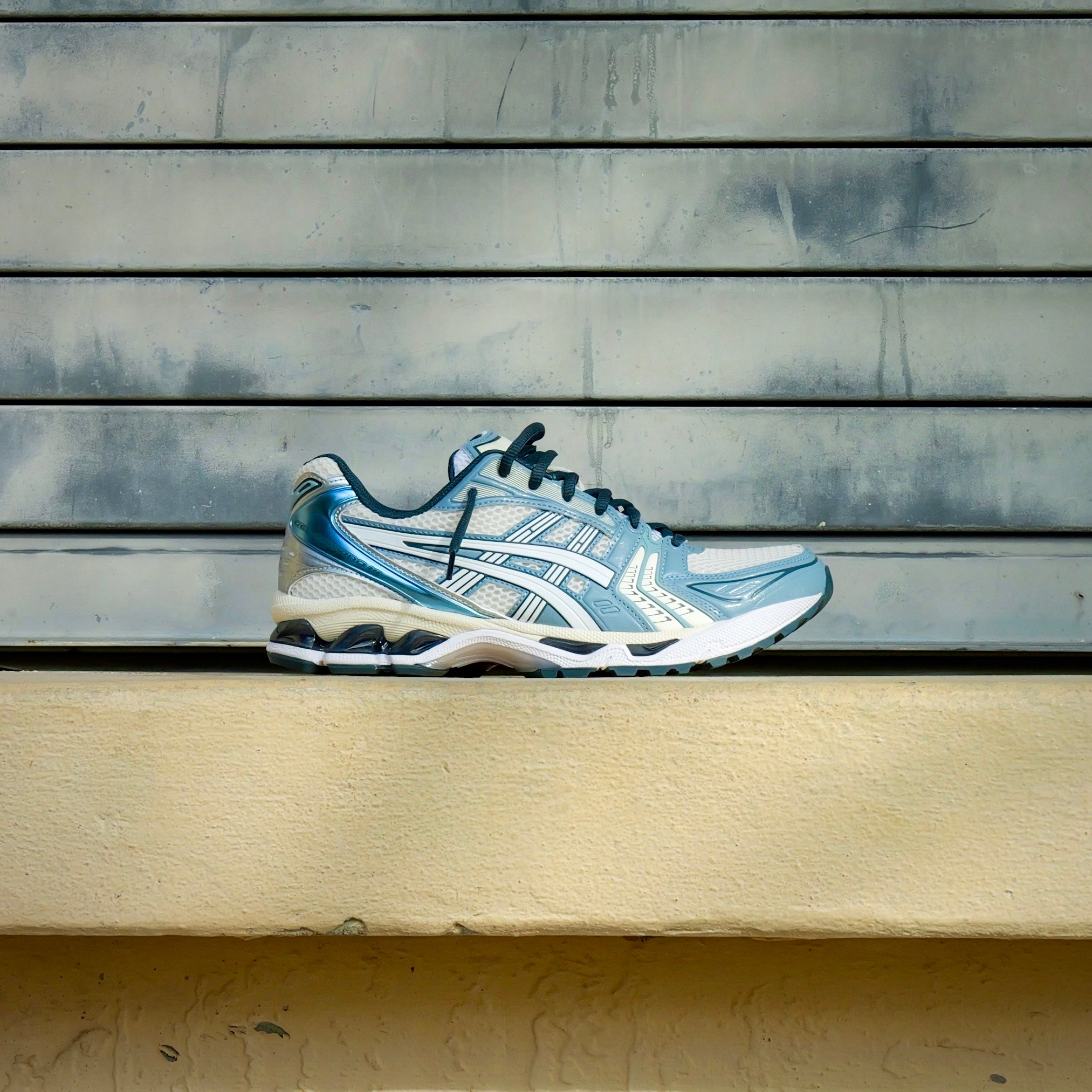 Mens Asics Gel-Kayano 14 (Cream/Raw Indigo)