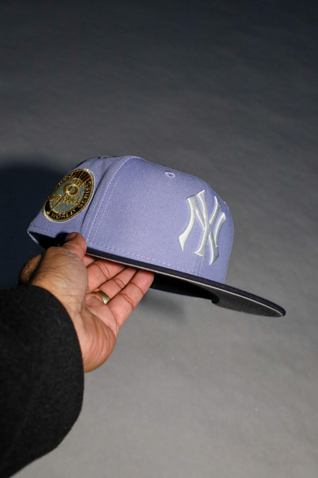 New Era New York Yankees 1962 World Series Side Patch Fitted (Lavender)