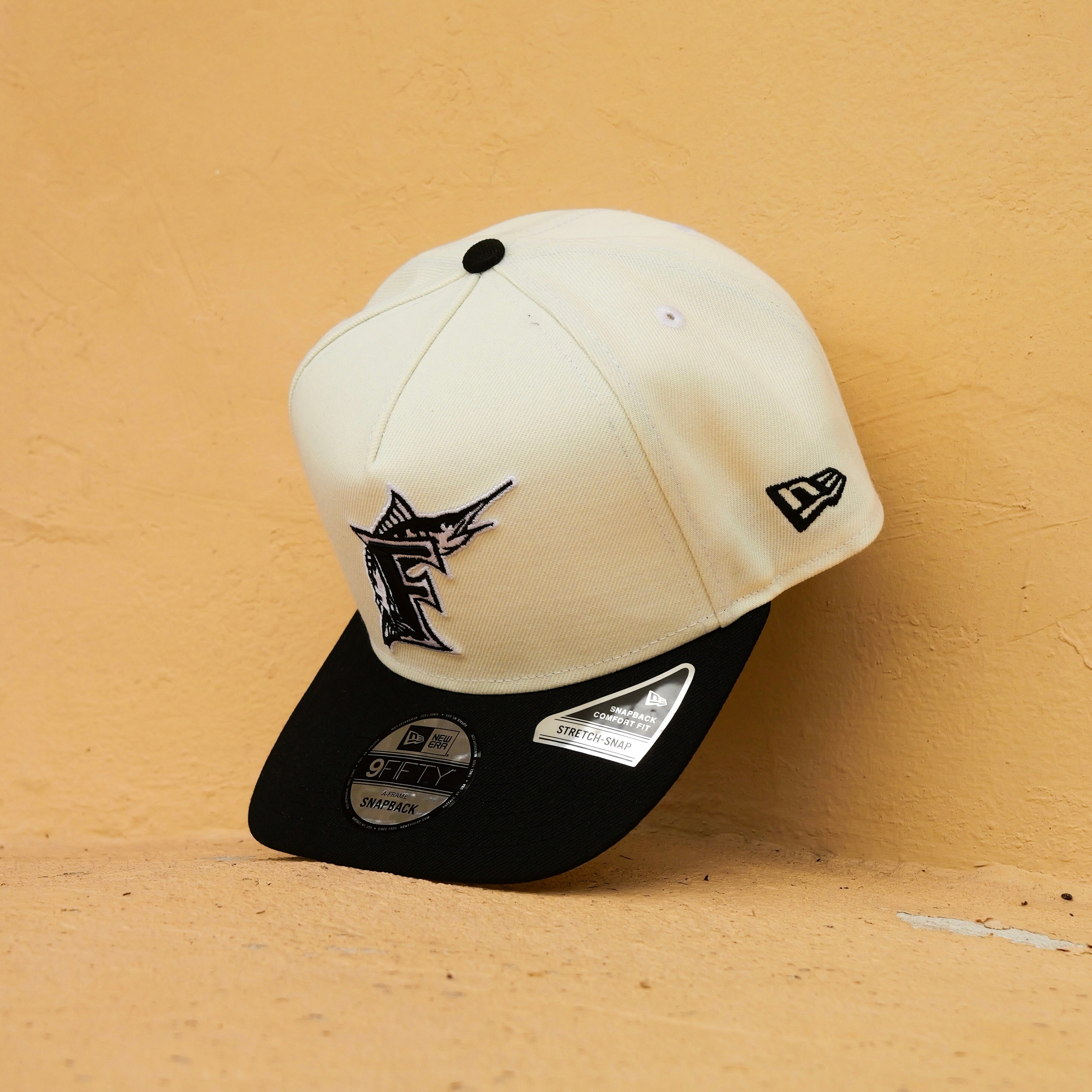 New Era Florida Marlins 10th Anniversary 9FIFTY A-Frame Snapback-(Cream/Black) - New Era