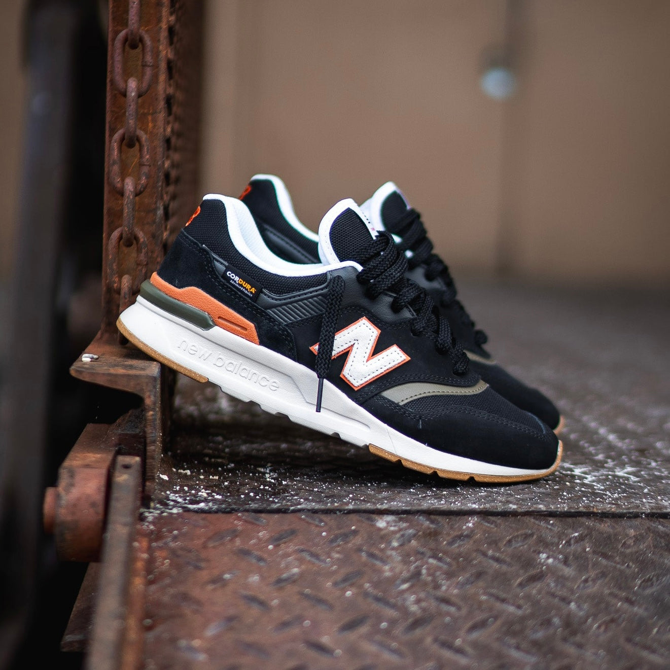 Mens New Balance 997H (Black/Moss) - CM997HLP - New Balance