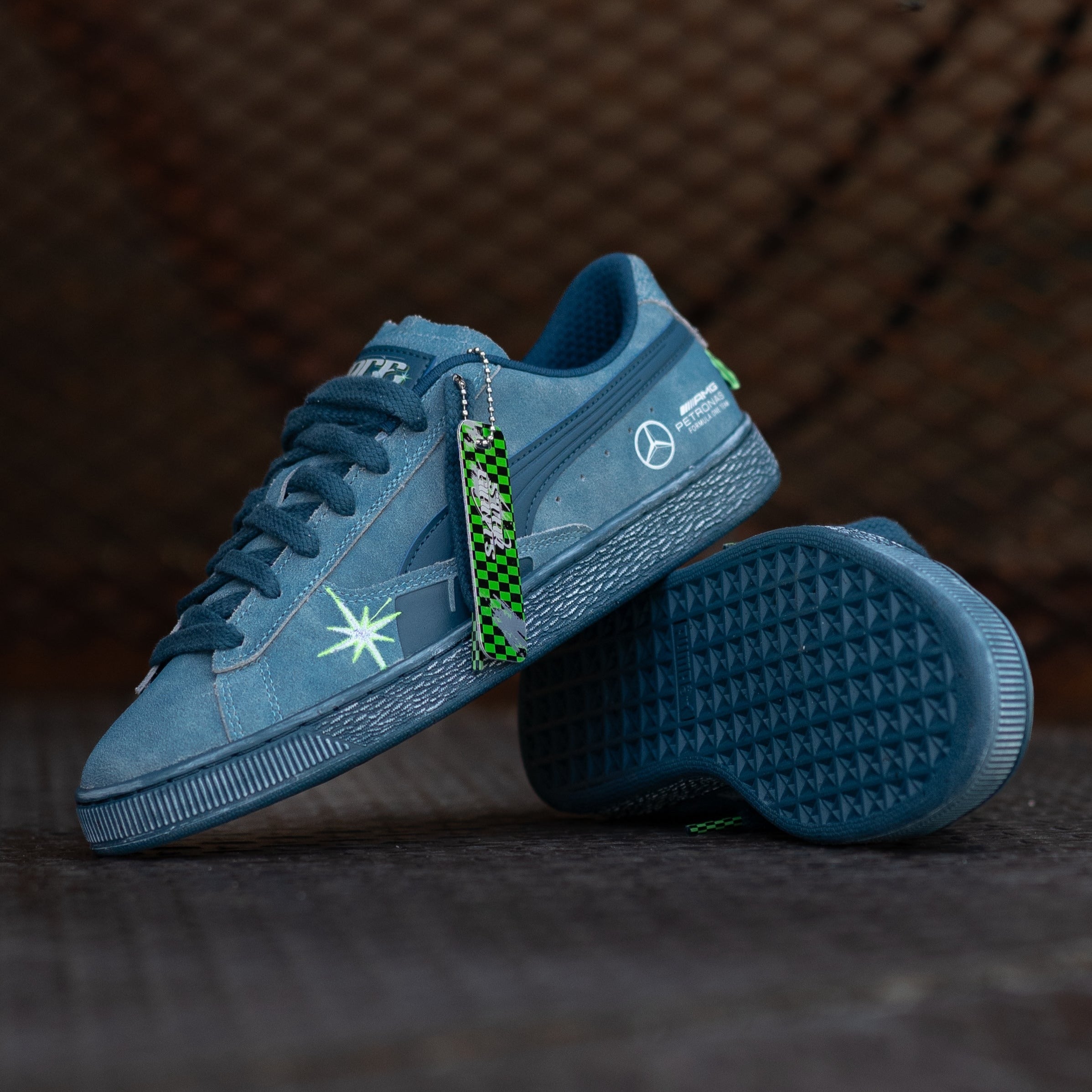 Puma Mercedes-AMG Petronas F1® Team Crews Go Summer Suede T (Ocean Tropic) - Puma