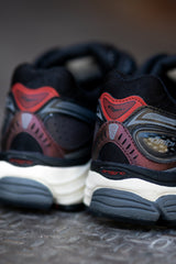 Mens Saucony OG ProGrid Omni 9 (Black/Brown) - SNEAKER TOWN