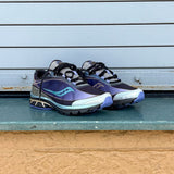 Mens Saucony Kinvara 1 (Black/Aureate)