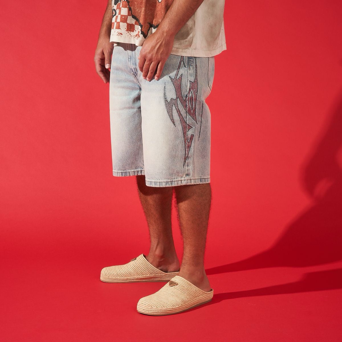 DUAA ''ACCOMPLISHED'' TRIBAL STONE DENIM SHORT - DUAA