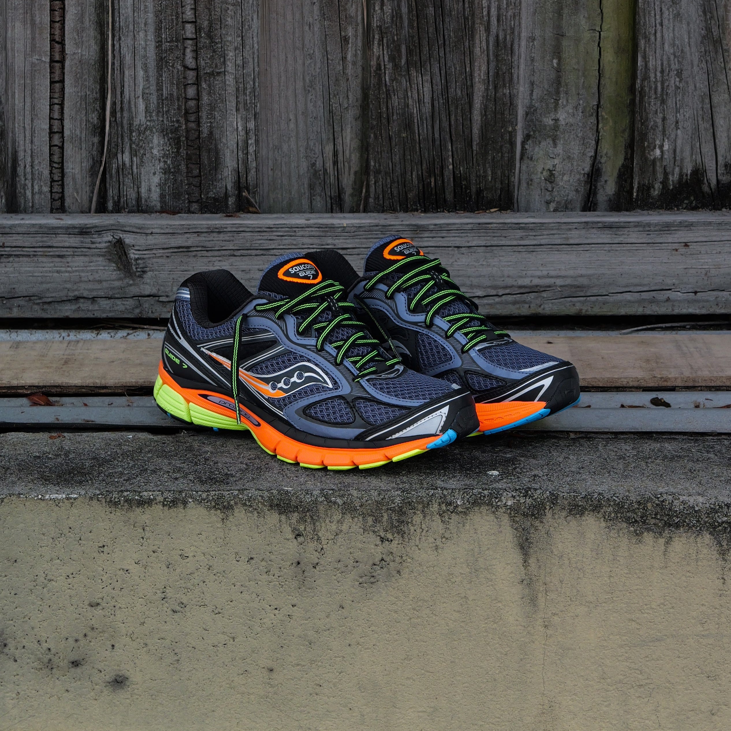 Mens Saucony ProGrid Guide 7 (Grey/Multi) - Saucony