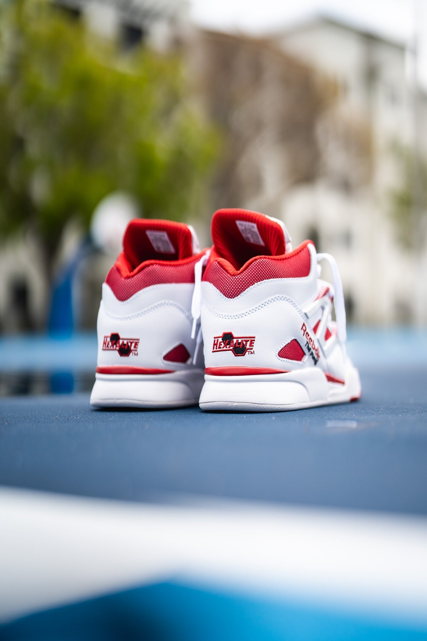 Reebok Pump Omni Zone II (Vector Red) - Reebok