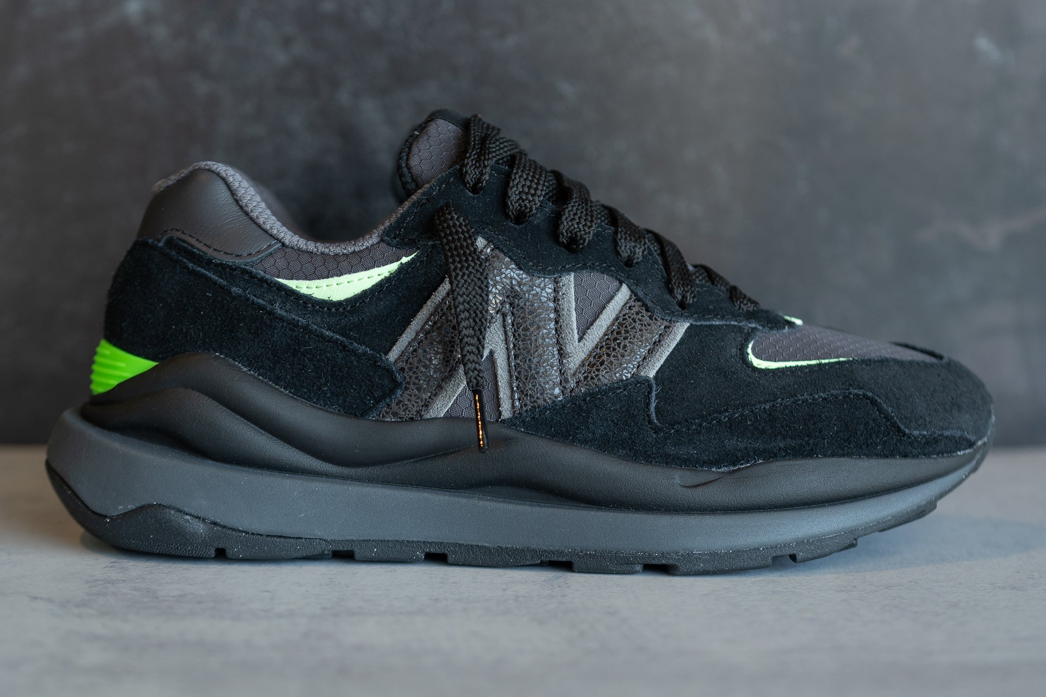 New Balance 57/40 (Black/Green Glow) - M5740GHC - New Balance